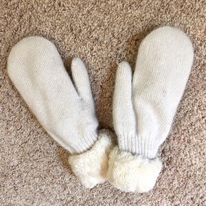 Soft white mittens